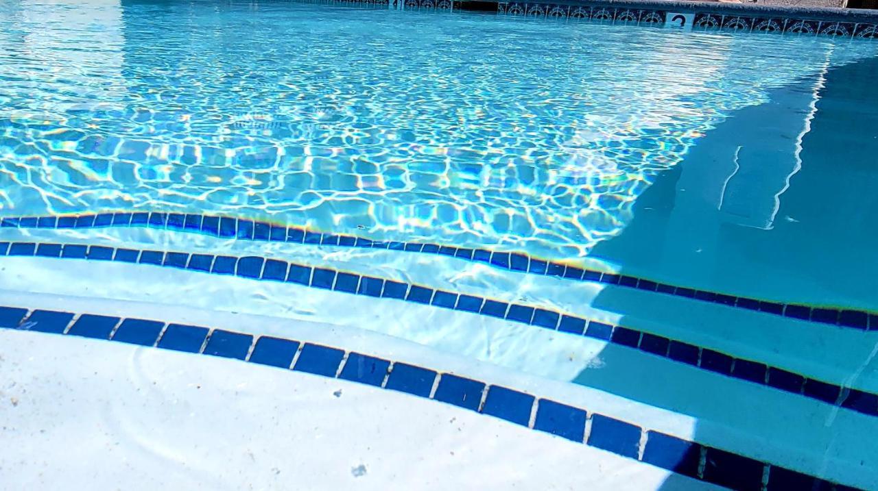 פיסמו ביץ' Beachwalker Inn & Suites מראה חיצוני תמונה