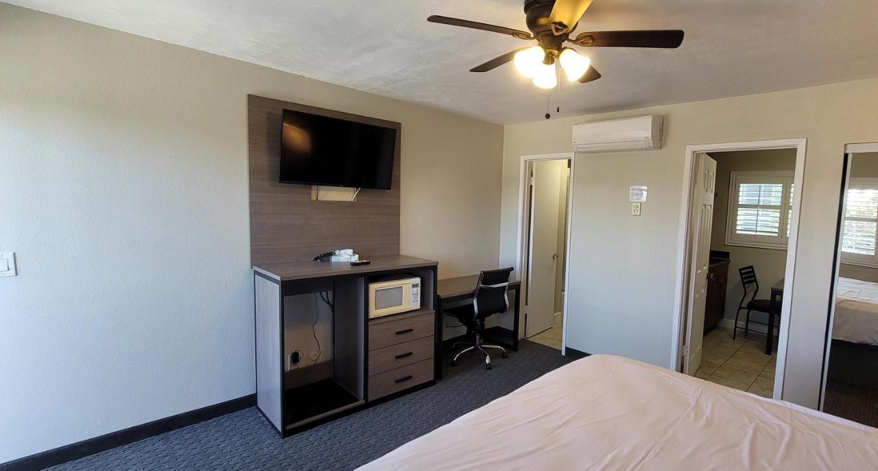 פיסמו ביץ' Beachwalker Inn & Suites מראה חיצוני תמונה